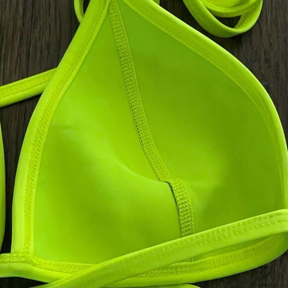 GlideSoul Bundle of 2 Swim Tops Neon Yellow Leopard Halter Zipup and Triangle S - Picture 6 of 8